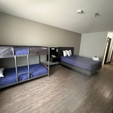 Pinetop Studio Suites Zewnętrze zdjęcie