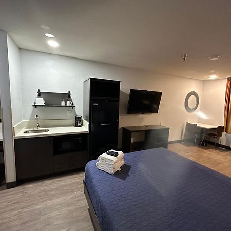 Pinetop Studio Suites Zewnętrze zdjęcie