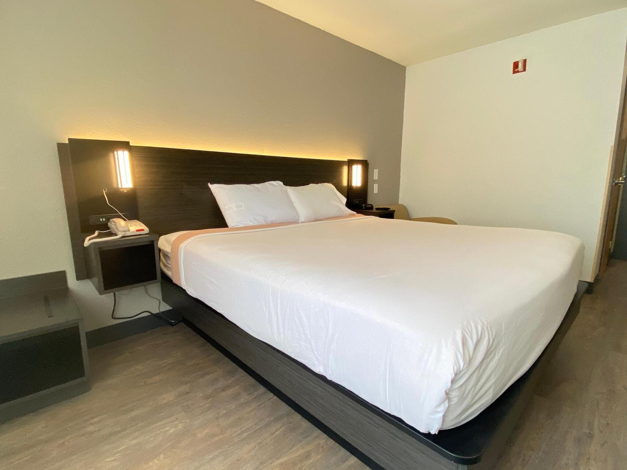 Pinetop Studio Suites Zewnętrze zdjęcie
