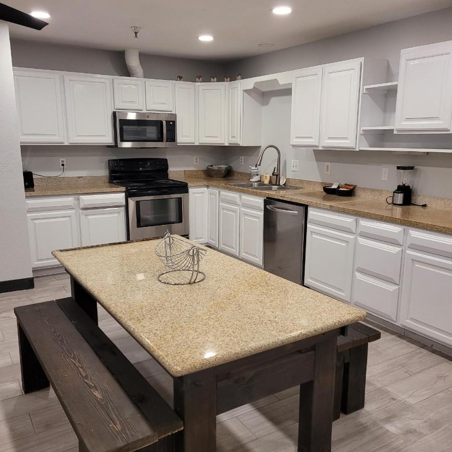 Pinetop Studio Suites Zewnętrze zdjęcie