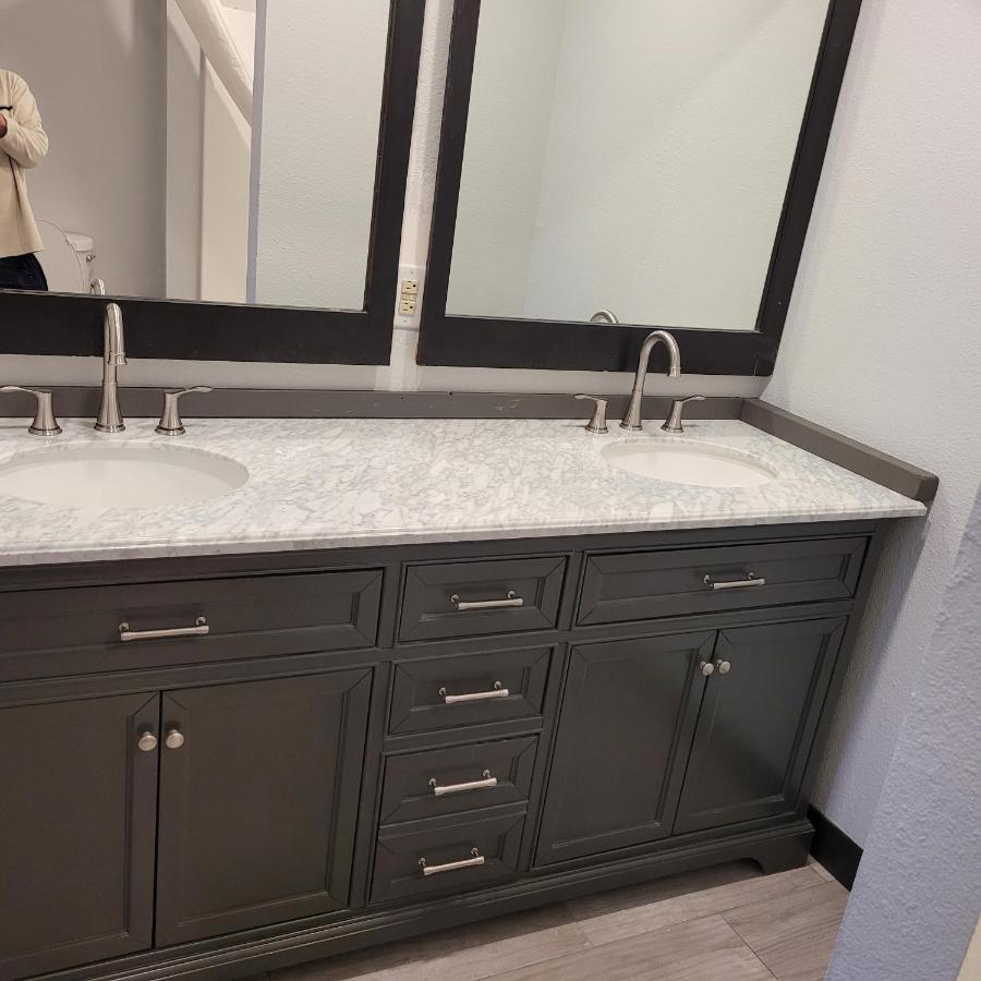 Pinetop Studio Suites Zewnętrze zdjęcie