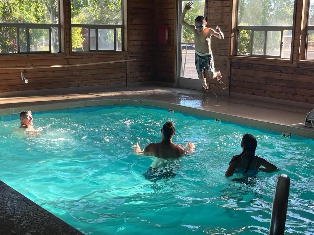 Pinetop Studio Suites Zewnętrze zdjęcie