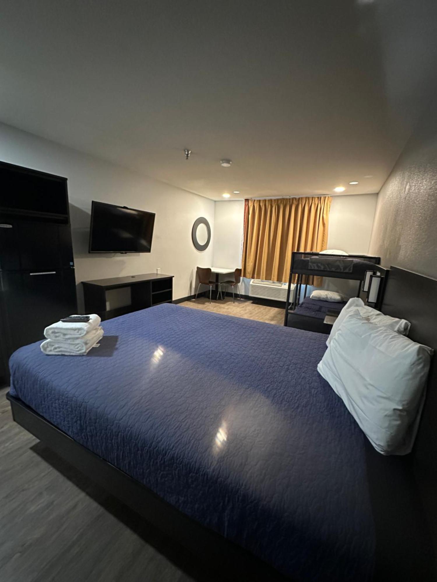 Pinetop Studio Suites Zewnętrze zdjęcie